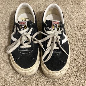 Black Vans style 73